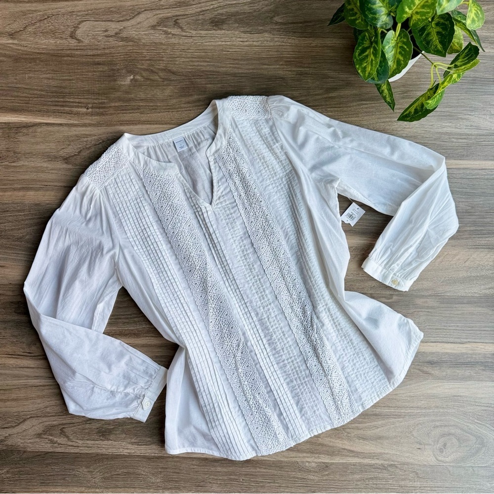 Old Navy White‎ Boho Pintuck Popover Split-Neck Lace-Trim Blouse Size S